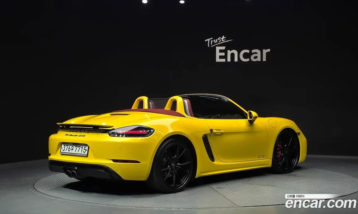 Porsche 718 2018 2.5 автомат (гидро), фото 1 Porsche 718 2018 2.5 автомат (гидро), фото 1