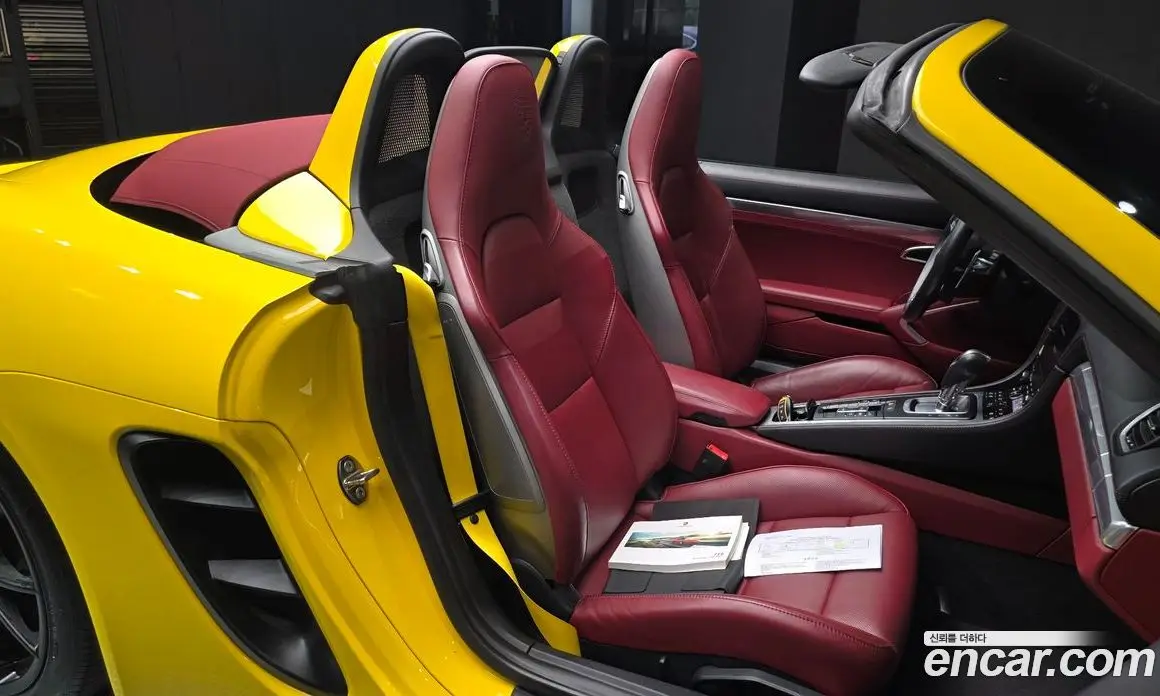 Porsche 718 2018 2.5 автомат (гидро), фото 15 Porsche 718 2018 2.5 автомат (гидро), фото 15
