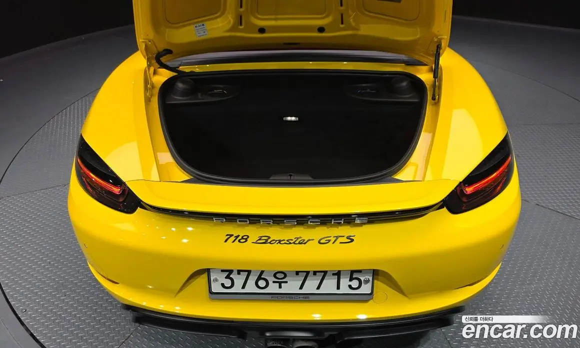 Porsche 718 2018 2.5 автомат (гидро), фото 25 Porsche 718 2018 2.5 автомат (гидро), фото 25