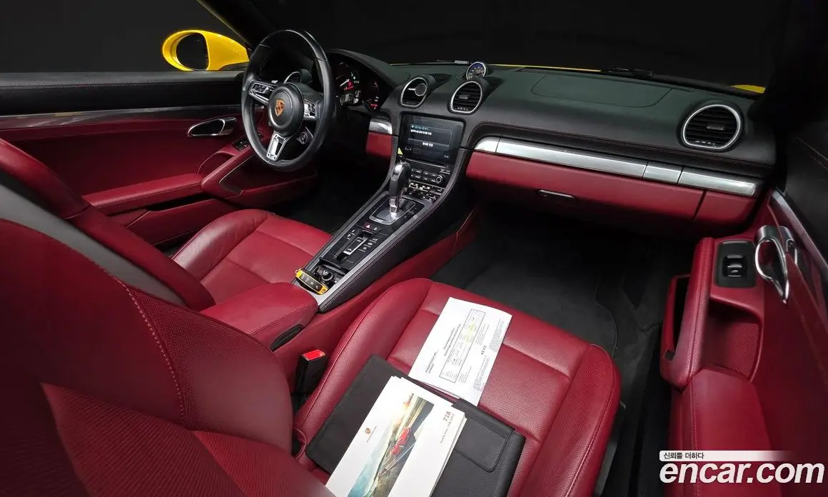 Porsche 718 2018 2.5 автомат (гидро), фото 9 Porsche 718 2018 2.5 автомат (гидро), фото 9