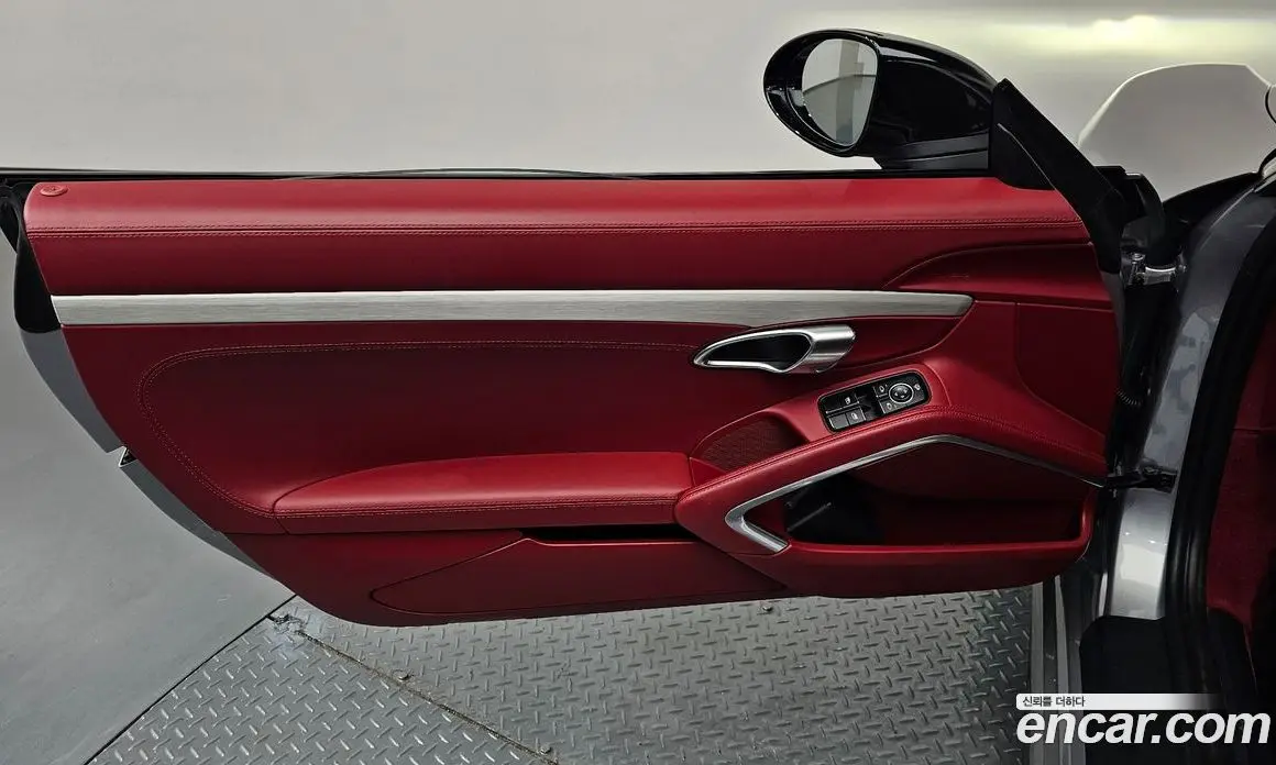 Porsche 718 2021 4.0 автомат (гидро), фото 14 Porsche 718 2021 4.0 автомат (гидро), фото 14