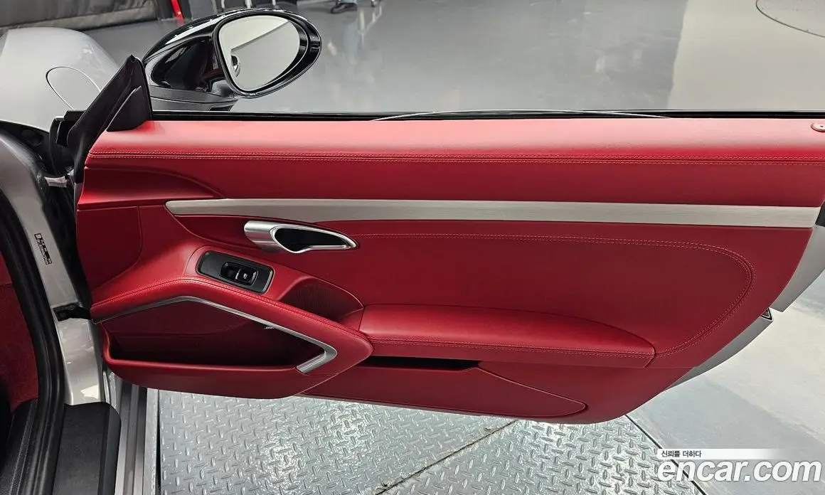 Porsche 718 2021 4.0 автомат (гидро), фото 15 Porsche 718 2021 4.0 автомат (гидро), фото 15