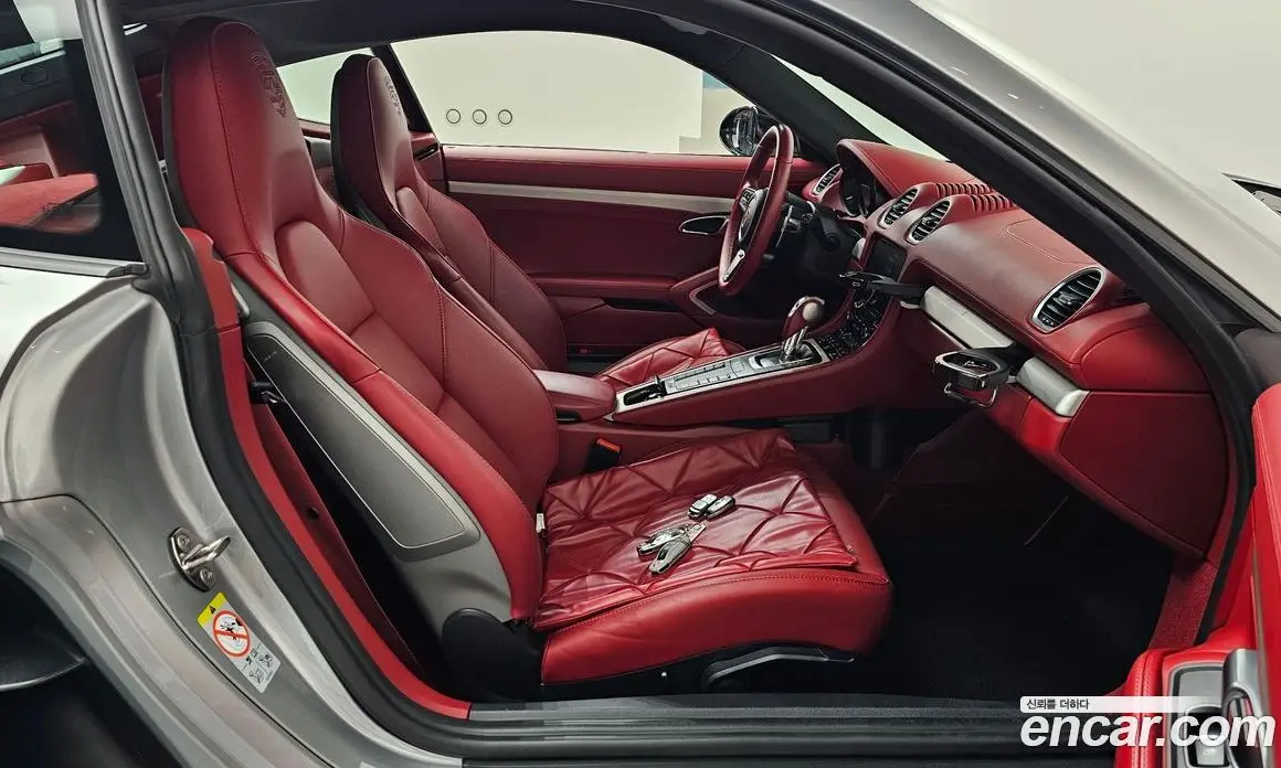 Porsche 718 2021 4.0 автомат (гидро), фото 16 Porsche 718 2021 4.0 автомат (гидро), фото 16