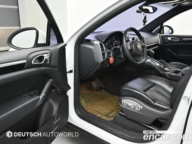 Porsche Cayenne 2012 3.6 автомат (гидро), миниатюра 11 Porsche Cayenne 2012 3.6 автомат (гидро), миниатюра 11