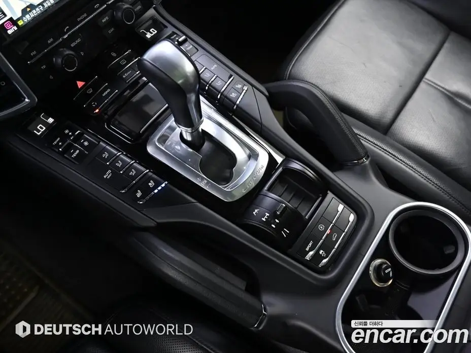 Porsche Cayenne 2012 3.6 автомат (гидро), фото 9 Porsche Cayenne 2012 3.6 автомат (гидро), фото 9