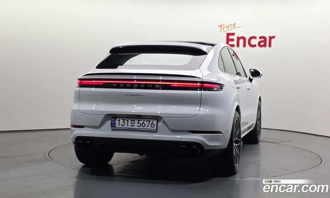 Porsche Cayenne 2024 3.0 автомат (гидро), фото 4