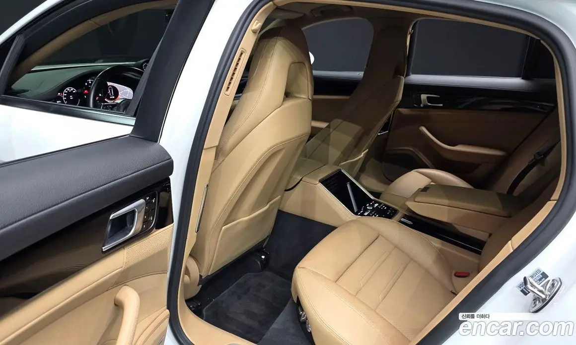 Porsche Panamera 2018 3.0 автомат (гидро), фото 12 Porsche Panamera 2018 3.0 автомат (гидро), фото 12