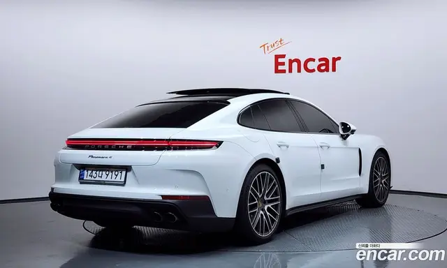 Porsche Panamera 2024 2.9 автомат (гидро), миниатюра 2 Porsche Panamera 2024 2.9 автомат (гидро), миниатюра 2