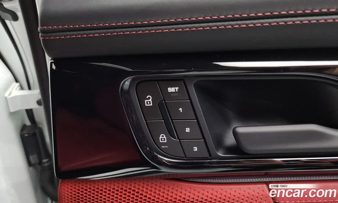 Porsche Panamera 2024 2.9 автомат (гидро), фото 25 Porsche Panamera 2024 2.9 автомат (гидро), фото 25