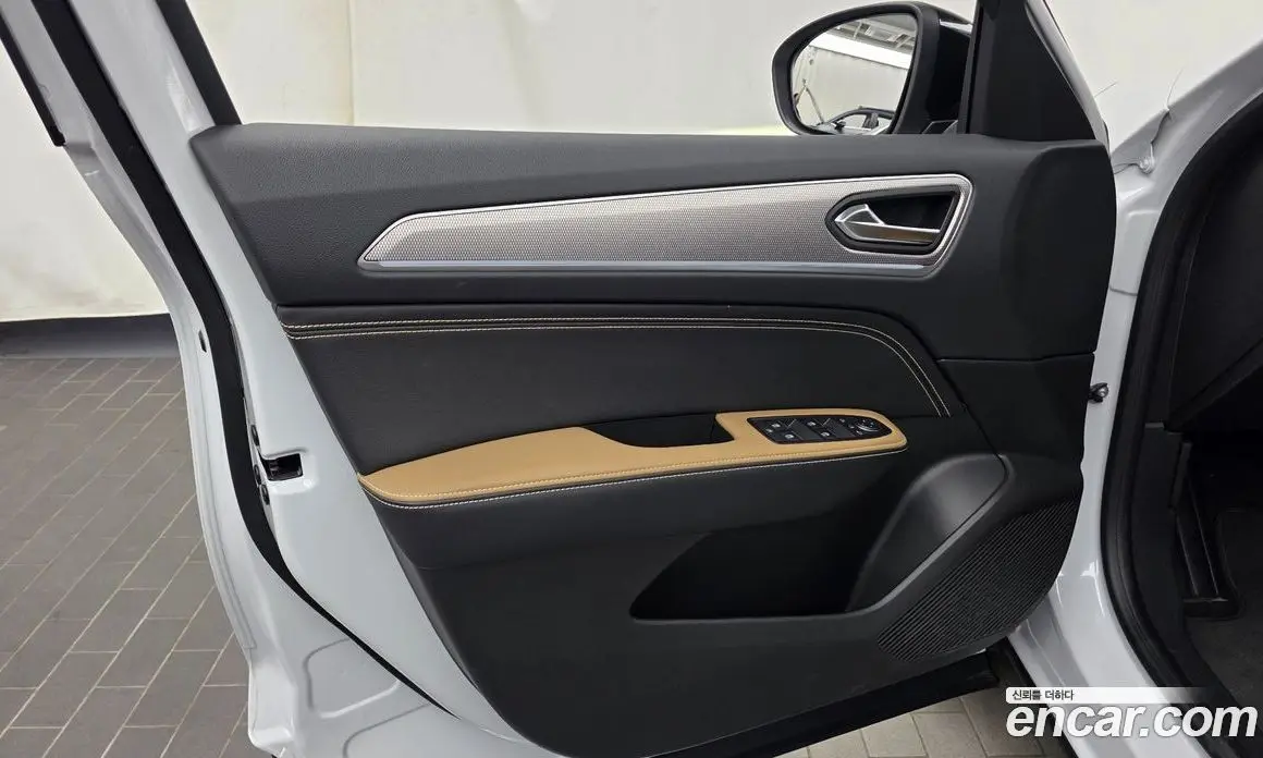 Renault (Samsung) Arkana 2025 1.6 автомат (гидро), фото 14 Renault (Samsung) Arkana 2025 1.6 автомат (гидро), фото 14