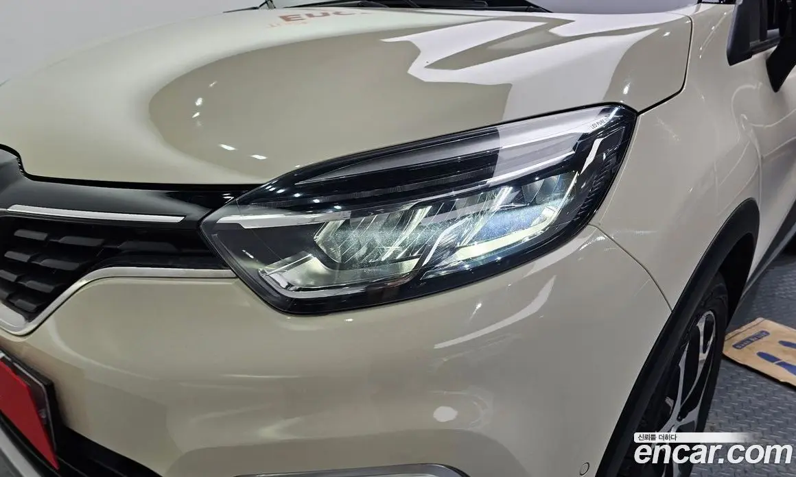 Renault (Samsung) QM3 2017 1.5 автомат (гидро), фото 8 Renault (Samsung) QM3 2017 1.5 автомат (гидро), фото 8