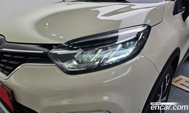 Renault (Samsung) QM3 2017 1.5 автомат (гидро), миниатюра 8 Renault (Samsung) QM3 2017 1.5 автомат (гидро), миниатюра 8