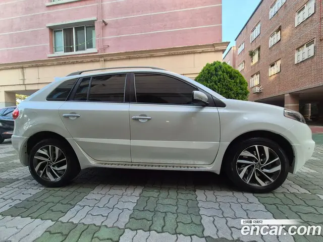 Renault (Samsung) QM5 2014 2.0 автомат (гидро), миниатюра 2 Renault (Samsung) QM5 2014 2.0 автомат (гидро), миниатюра 2