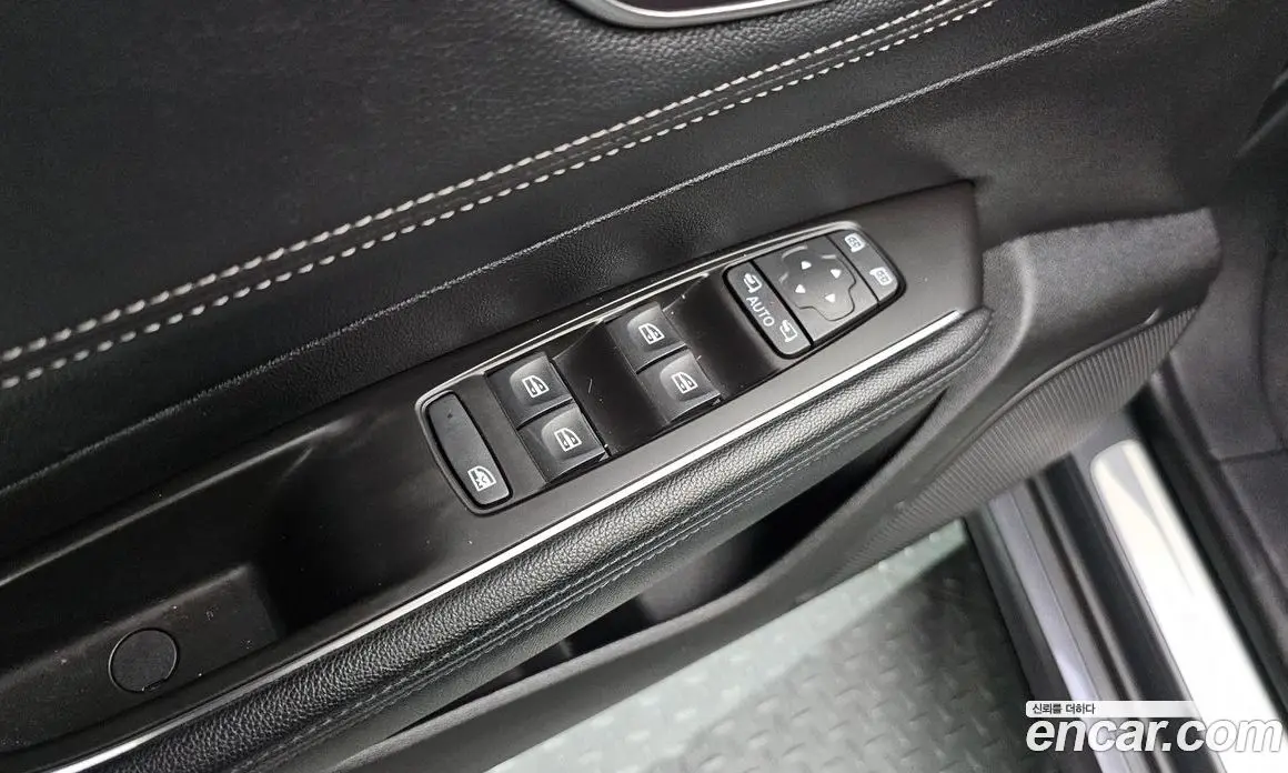 Renault (Samsung) SM6 2018 1.6 автомат (гидро), фото 25 Renault (Samsung) SM6 2018 1.6 автомат (гидро), фото 25