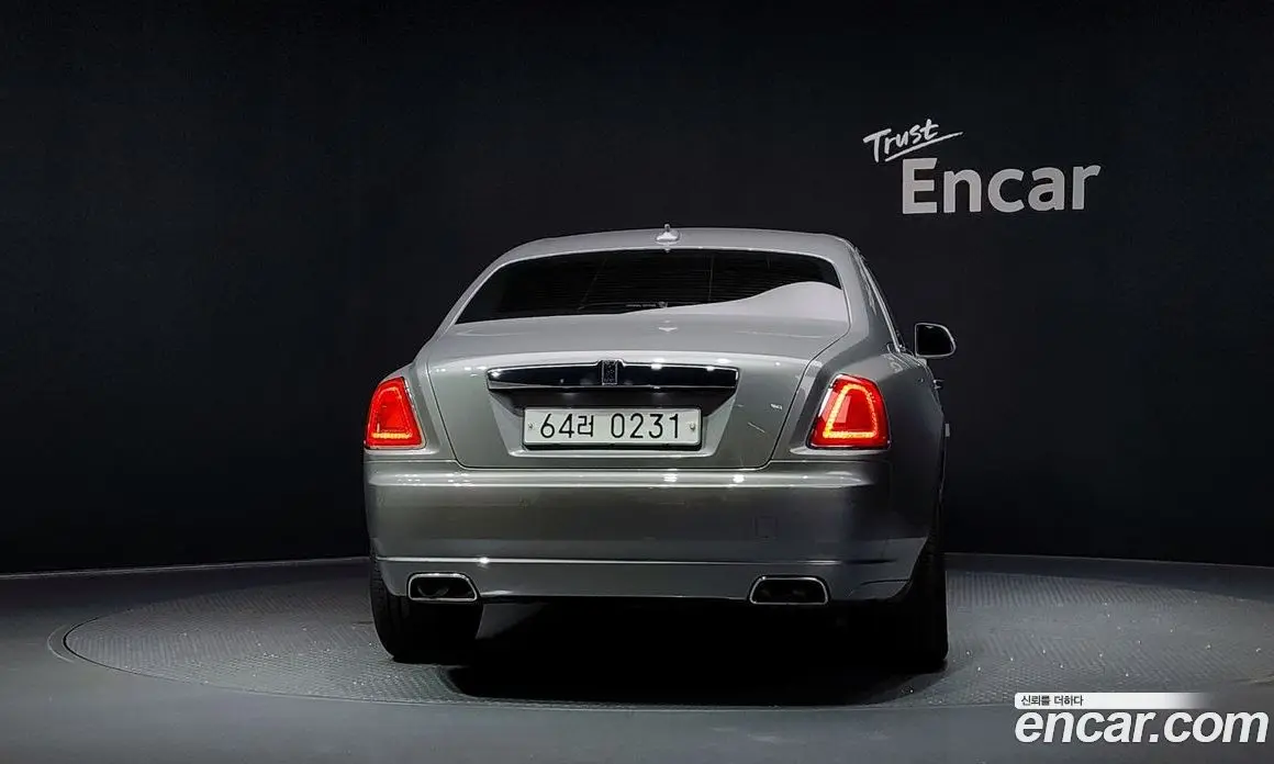 Rolls-Royce Ghost 2015 6.6 автомат (гидро), фото 4 Rolls-Royce Ghost 2015 6.6 автомат (гидро), фото 4