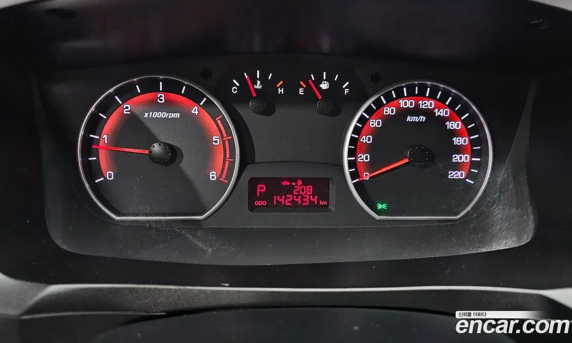 SsangYong Korando 2015 2.0 автомат (гидро), фото 11