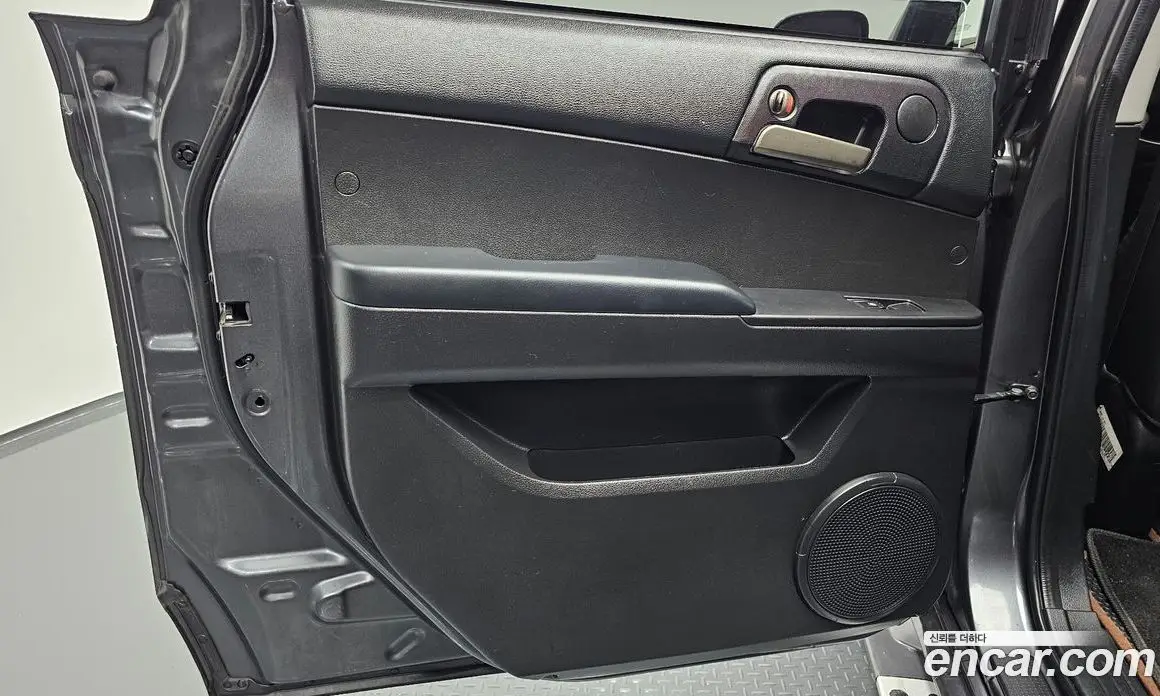 SsangYong Korando 2015 2.0 автомат (гидро), фото 15