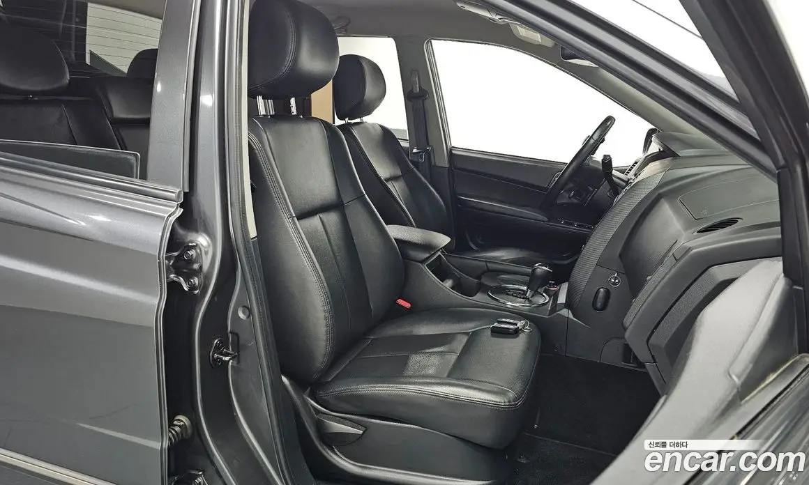 SsangYong Korando 2015 2.0 автомат (гидро), фото 16