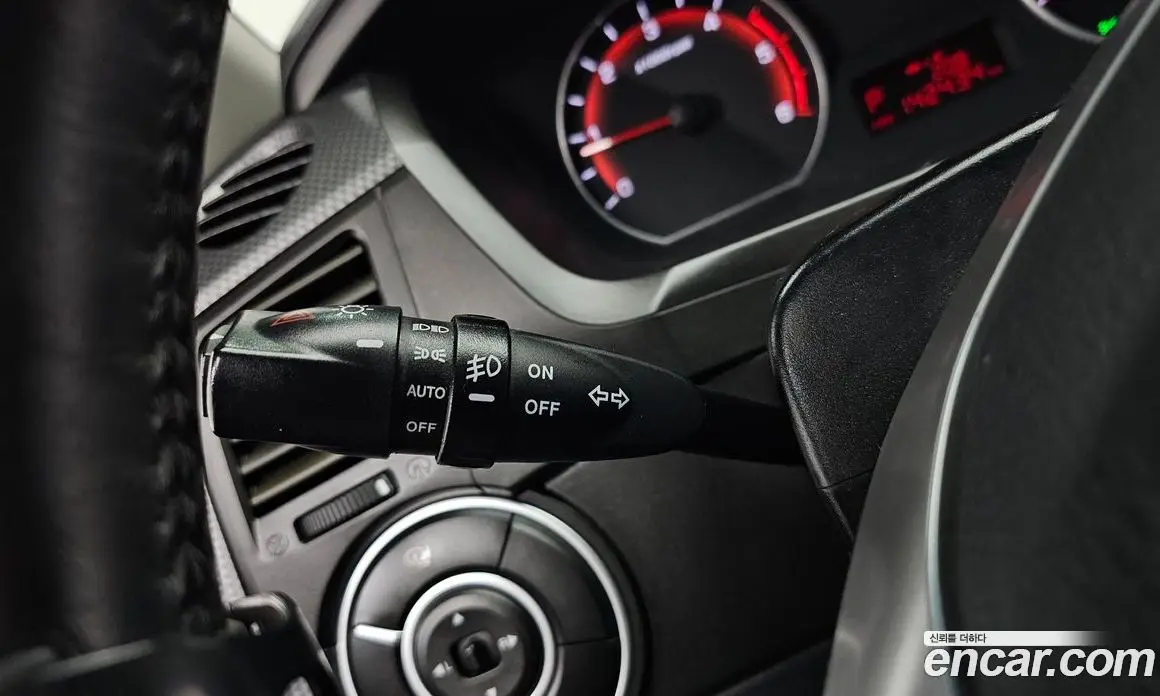 SsangYong Korando 2015 2.0 автомат (гидро), фото 27