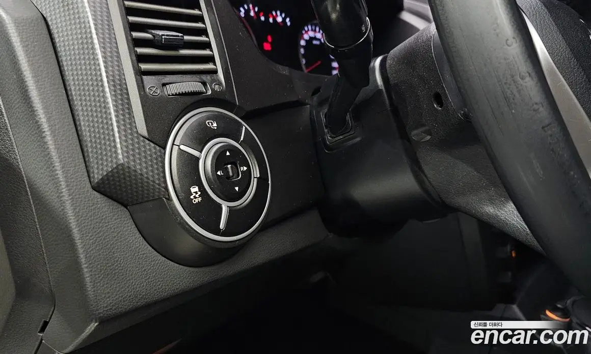 SsangYong Korando 2015 2.0 автомат (гидро), фото 21