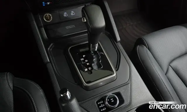 SsangYong Rexton 2024 2.2 автомат (гидро), миниатюра 9 SsangYong Rexton 2024 2.2 автомат (гидро), миниатюра 9