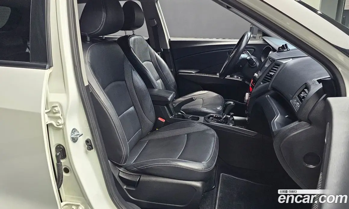 SsangYong TIBOLI 2017 1.6 автомат (гидро), фото 16 SsangYong TIBOLI 2017 1.6 автомат (гидро), фото 16