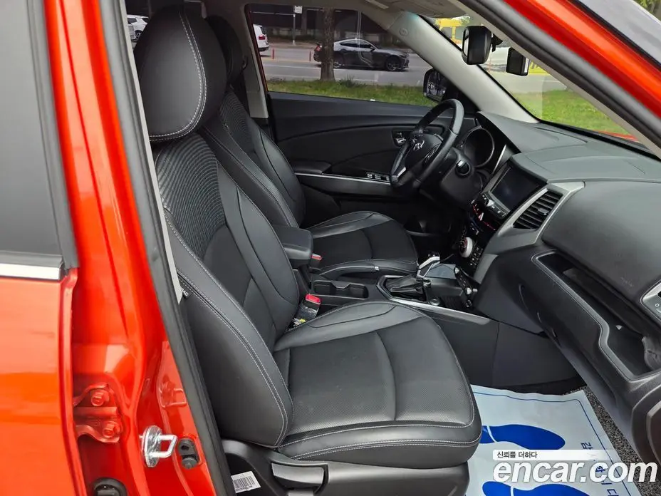 SsangYong TIBOLI 2018 1.6 автомат (гидро), фото 17 SsangYong TIBOLI 2018 1.6 автомат (гидро), фото 17