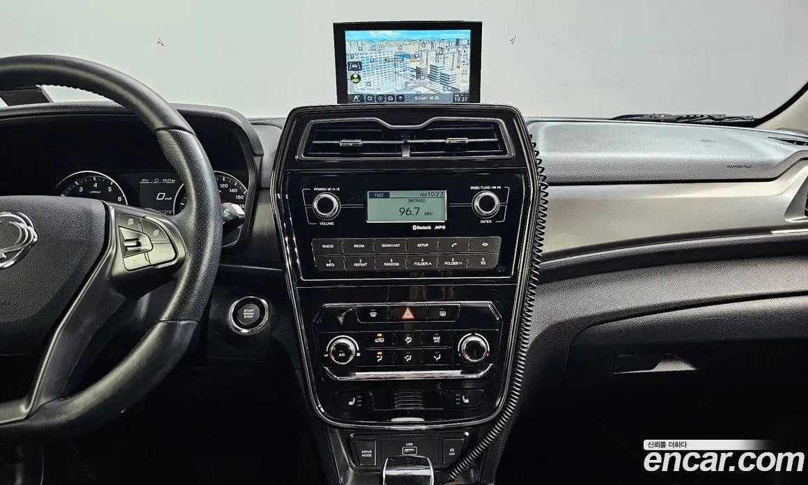 SsangYong TIBOLI 2019 1.5 автомат (гидро), фото 16