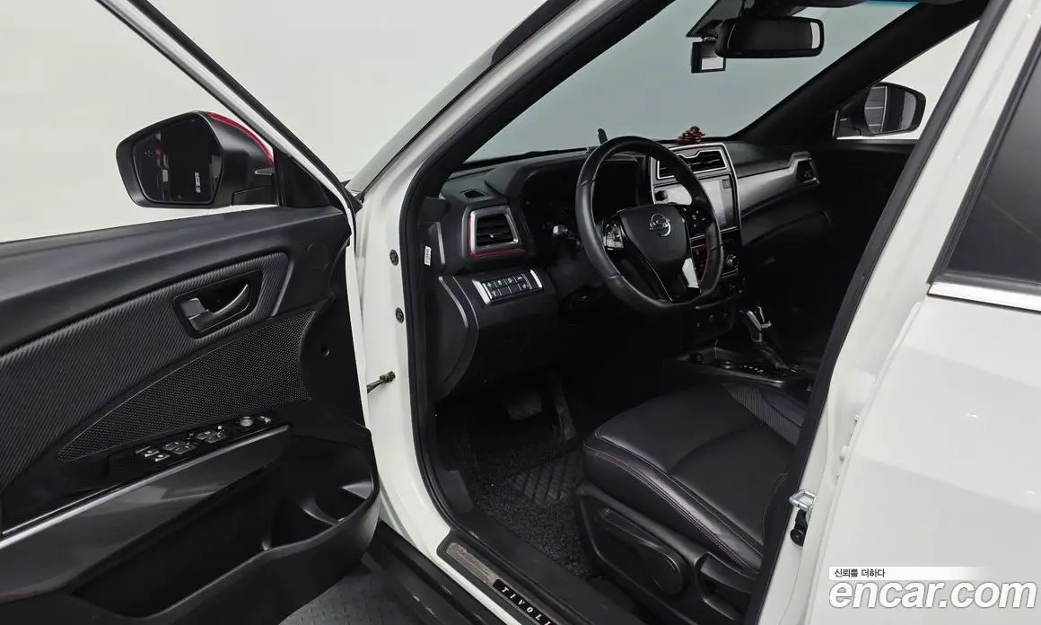 SsangYong TIBOLI 2021 1.5 автомат (гидро), фото 13