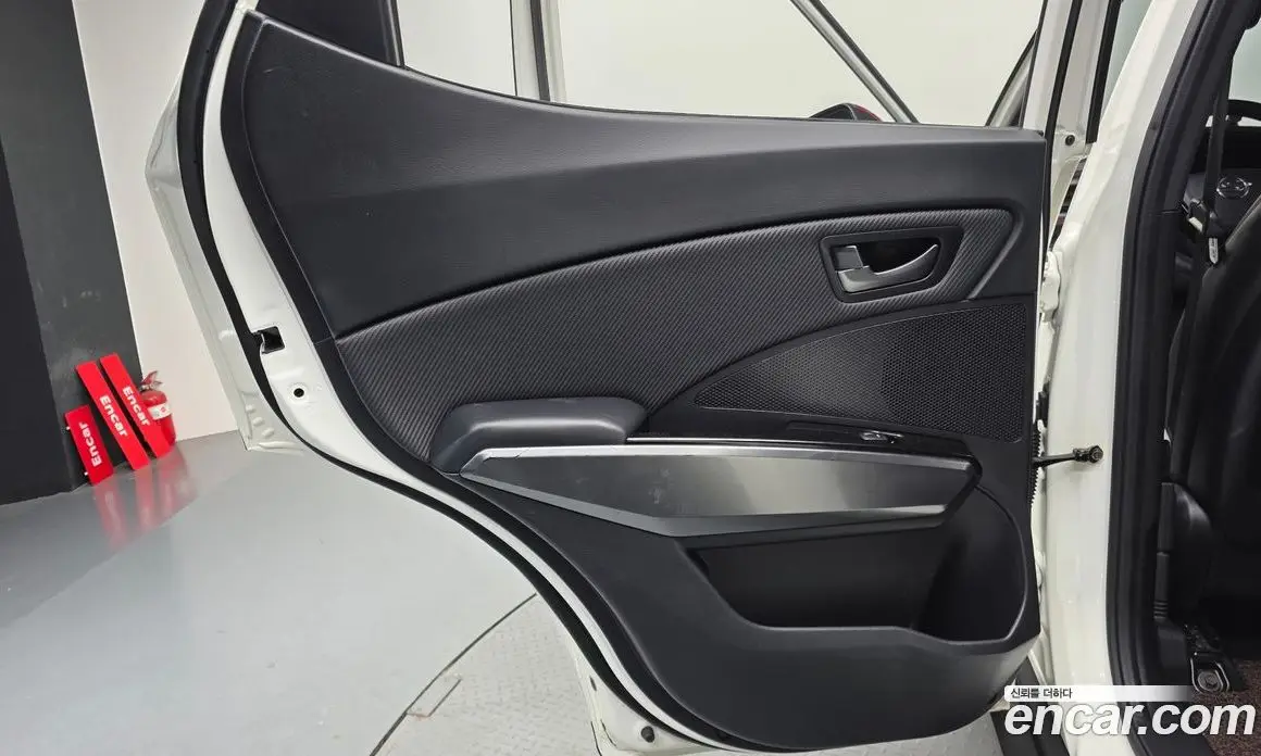 SsangYong TIBOLI 2021 1.5 автомат (гидро), фото 15