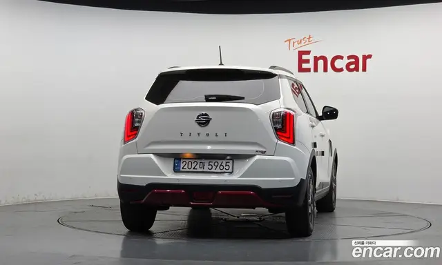 SsangYong TIBOLI 2021 1.5 автомат (гидро), миниатюра 4