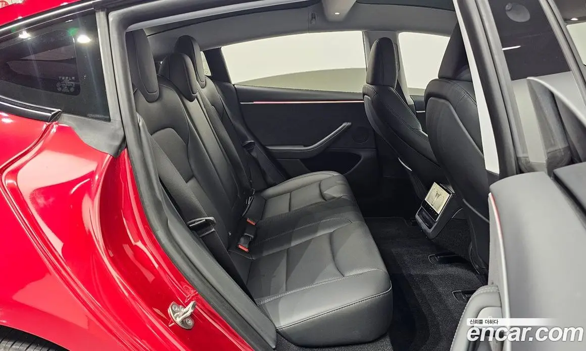 Tesla Model 3 2024 0.2 автомат (гидро), фото 15 Tesla Model 3 2024 0.2 автомат (гидро), фото 15