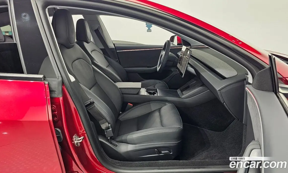 Tesla Model 3 2024 0.2 автомат (гидро), фото 16 Tesla Model 3 2024 0.2 автомат (гидро), фото 16