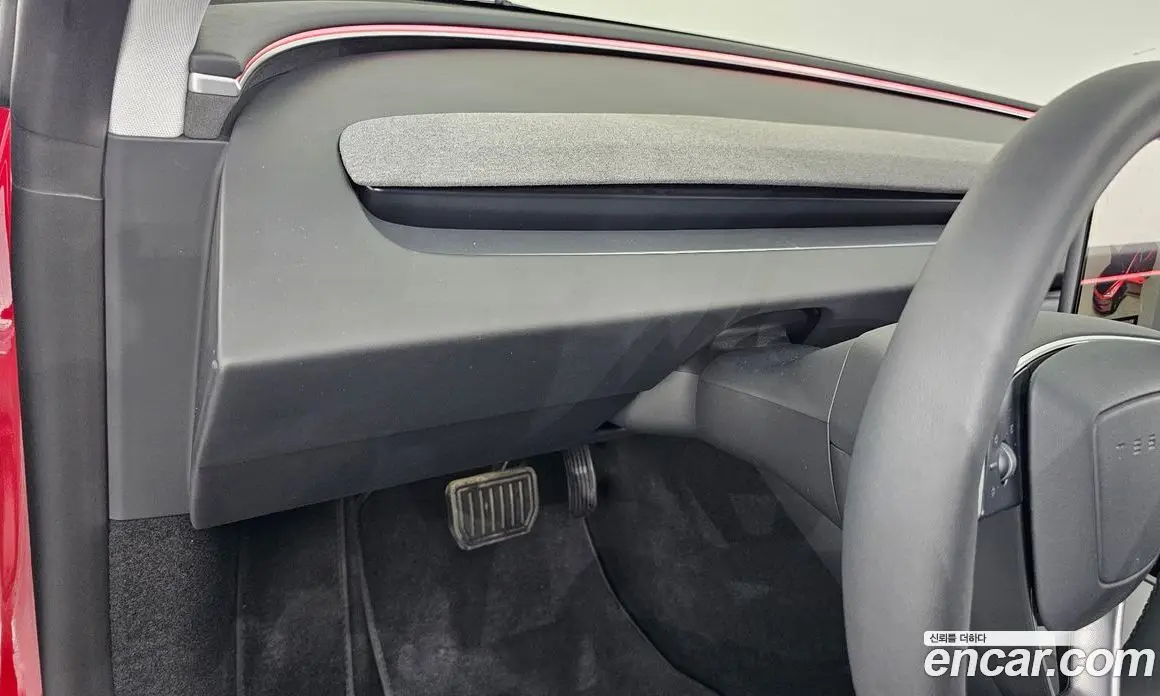 Tesla Model 3 2024 0.2 автомат (гидро), фото 28 Tesla Model 3 2024 0.2 автомат (гидро), фото 28