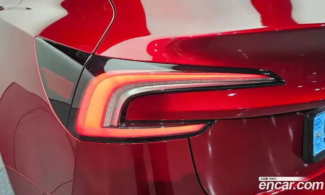 Tesla Model 3 2024 0.2 автомат (гидро), миниатюра 8 Tesla Model 3 2024 0.2 автомат (гидро), миниатюра 8