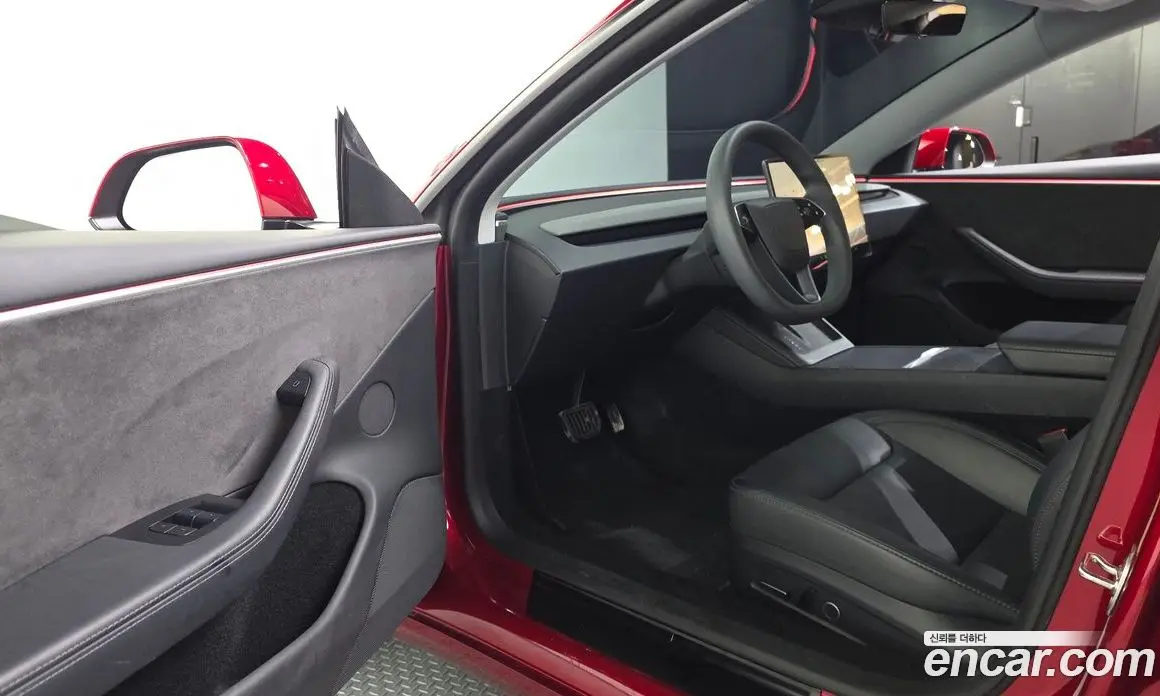 Tesla Model 3 2024 0.2 автомат (гидро), фото 13 Tesla Model 3 2024 0.2 автомат (гидро), фото 13