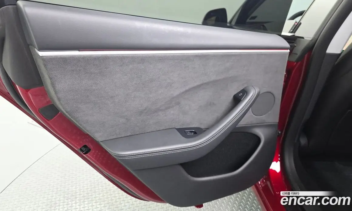 Tesla Model 3 2024 0.2 автомат (гидро), фото 15 Tesla Model 3 2024 0.2 автомат (гидро), фото 15