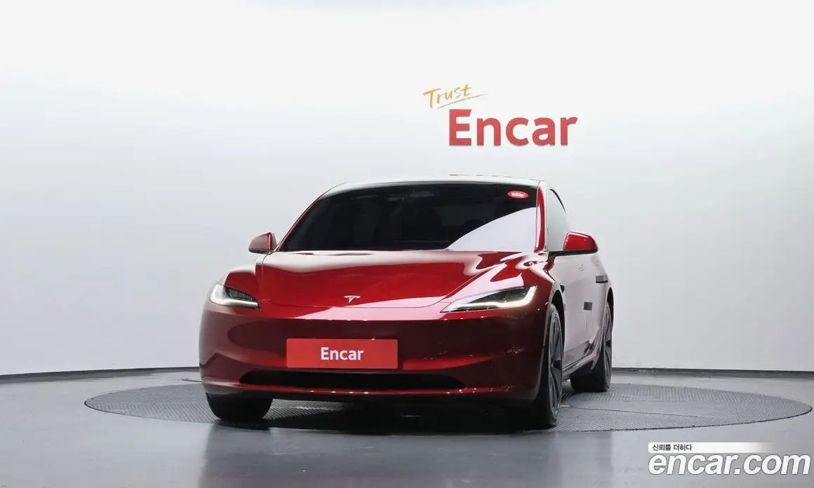 Tesla Model 3 2024 0.2 автомат (гидро), фото 3 Tesla Model 3 2024 0.2 автомат (гидро), фото 3