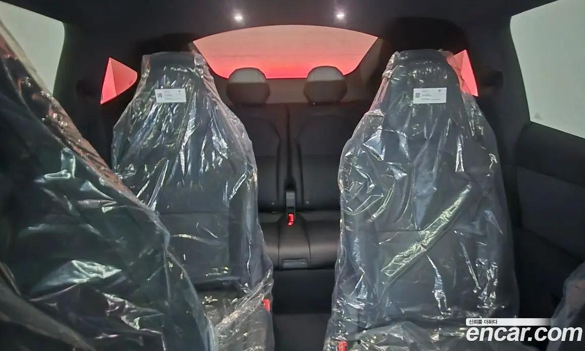 Tesla Model Y 2026 автомат (гидро), фото 7 Tesla Model Y 2026 автомат (гидро), фото 7