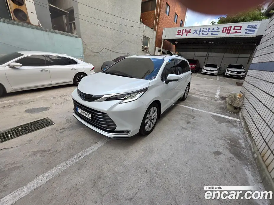 Toyota Sienna 2022 2.5 автомат (гидро), фото 9 Toyota Sienna 2022 2.5 автомат (гидро), фото 9