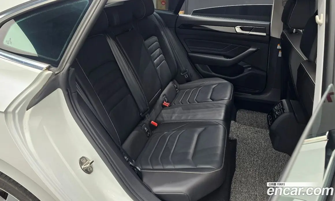 Volkswagen Arteon 2022 2.0 автомат (гидро), фото 15 Volkswagen Arteon 2022 2.0 автомат (гидро), фото 15
