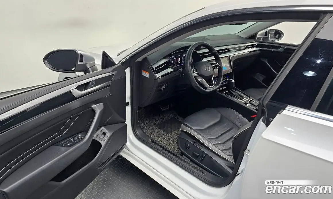 Volkswagen Arteon 2022 2.0 автомат (гидро), фото 16 Volkswagen Arteon 2022 2.0 автомат (гидро), фото 16