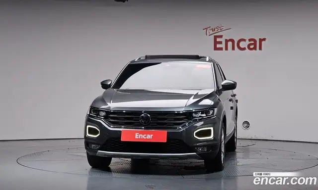 Volkswagen T-Roc 2021 2.0 автомат (гидро), миниатюра 2 Volkswagen T-Roc 2021 2.0 автомат (гидро), миниатюра 2