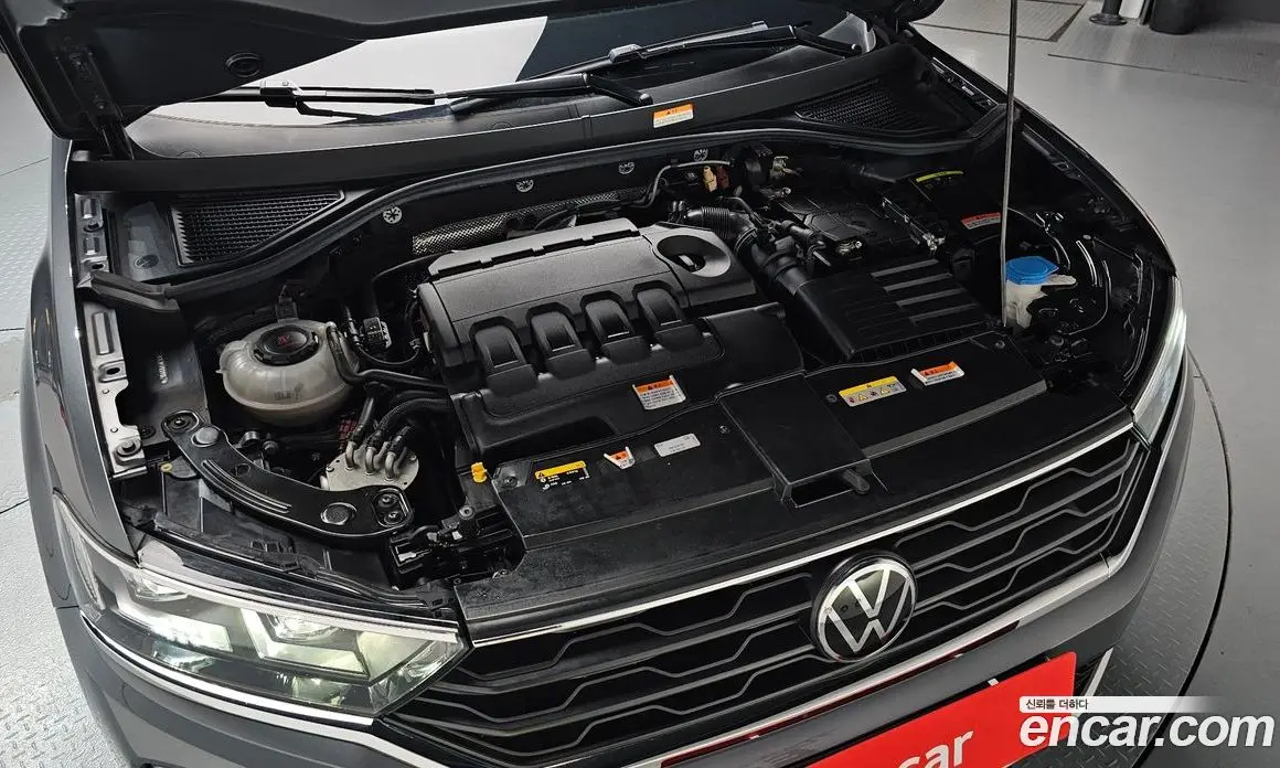 Volkswagen T-Roc 2021 2.0 автомат (гидро), фото 5 Volkswagen T-Roc 2021 2.0 автомат (гидро), фото 5