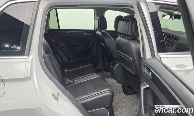 Volkswagen Tiguan 2020 2.0 автомат (гидро), миниатюра 12