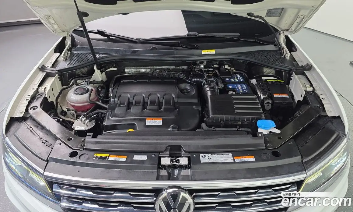 Volkswagen Tiguan 2020 2.0 автомат (гидро), фото 6 Volkswagen Tiguan 2020 2.0 автомат (гидро), фото 6