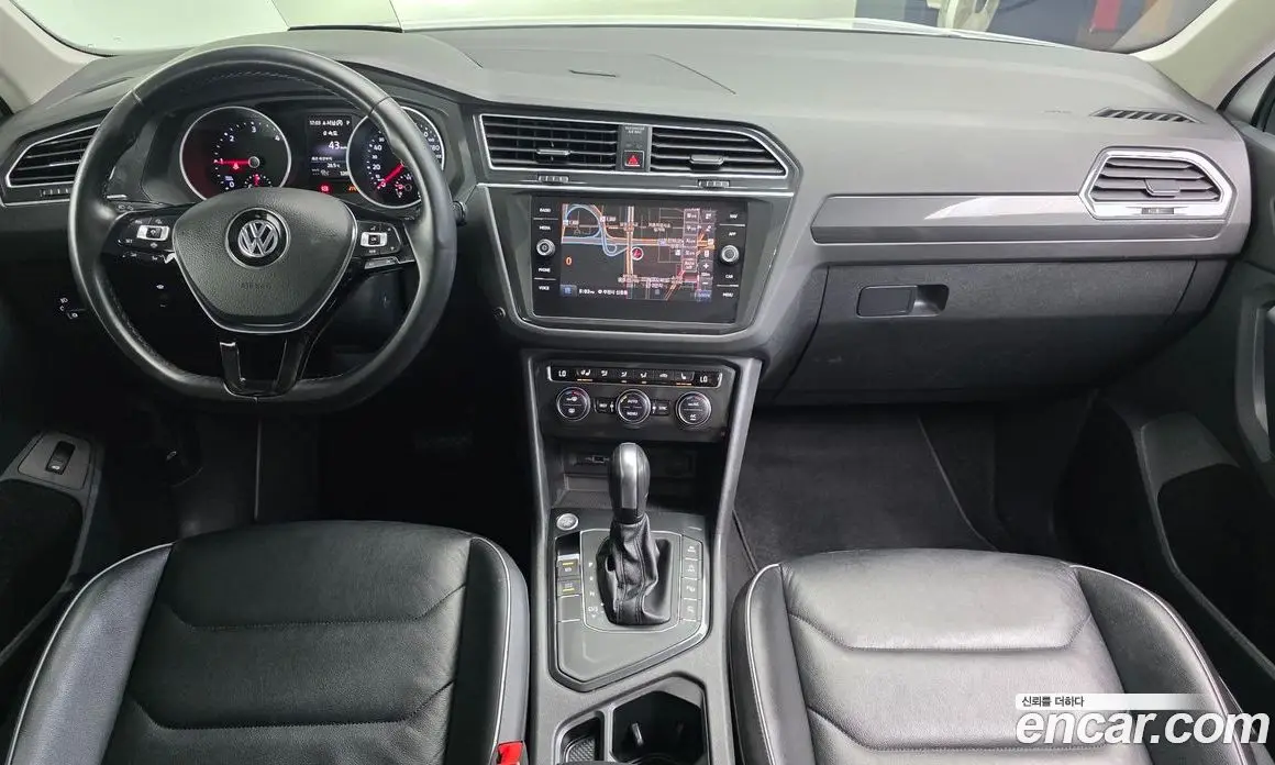 Volkswagen Tiguan 2020 2.0 автомат (гидро), фото 7 Volkswagen Tiguan 2020 2.0 автомат (гидро), фото 7