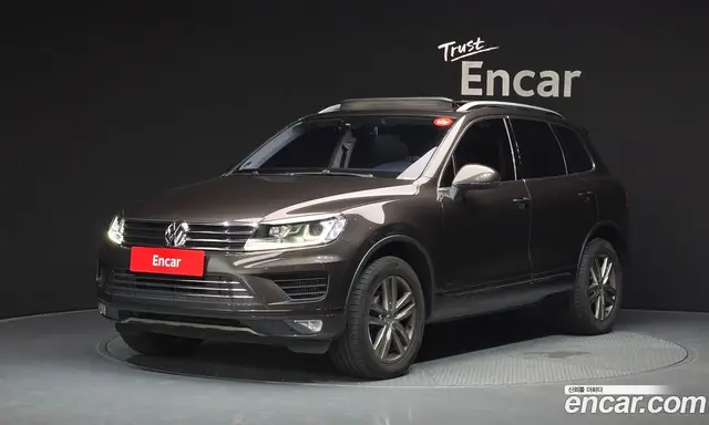 Volkswagen Touareg 2015 3.0 автомат (гидро), миниатюра 1 Volkswagen Touareg 2015 3.0 автомат (гидро), миниатюра 1