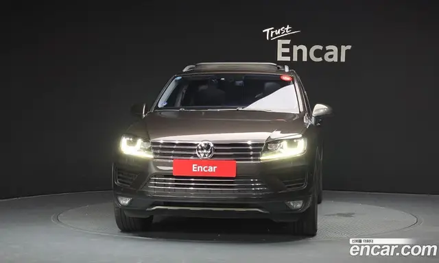 Volkswagen Touareg 2015 3.0 автомат (гидро), миниатюра 3 Volkswagen Touareg 2015 3.0 автомат (гидро), миниатюра 3