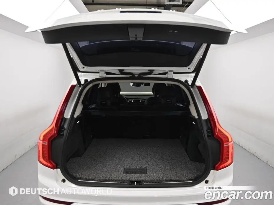 Volvo XC90 2016 2.0 автомат (гидро), фото 19 Volvo XC90 2016 2.0 автомат (гидро), фото 19